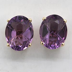 Pendientes de amatista en oro amarillo de 14 quilates