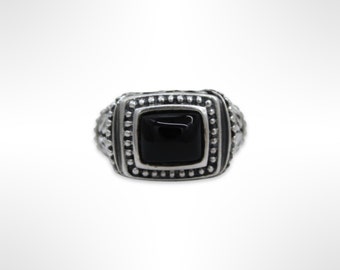 925 Sterling Silver Black Onyx Ring (Size 6.5)