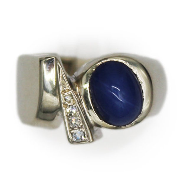 14K Gold Star Sapphire with Diamond Accent Ring - Size 7.5