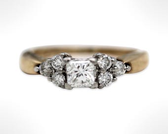 14K Gold ~0.85 ct t/w Princess Cut Natural Diamond Engagement Ring (size 7)