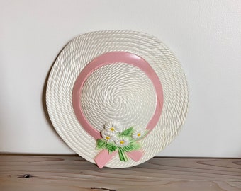 Vintage plastic hat wall pocket