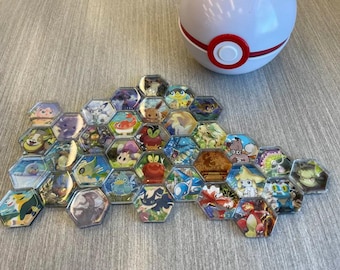 Magneti esagonali in acrilico per frigorifero del gioco di carte collezionabili Pokémon, confezione a sorpresa con 6 pezzi assortiti