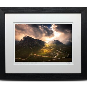 Buachaille Etive Mòr & Lairig Gartain from Beinn a&#39;Chrulaiste, Scotland - A5 (10&quot; x 8&quot;) Framed Scottish Fine Art Print by Neil Barr