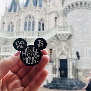 Maushaus [Emaille Pin]