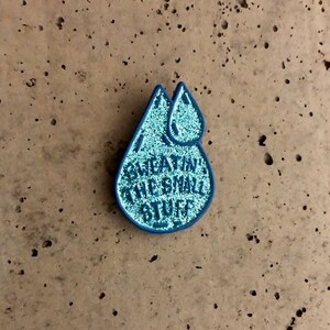 Sweatin&#39; [enamel pin]