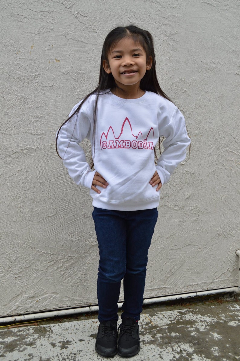 Cambodia crew neck sweater