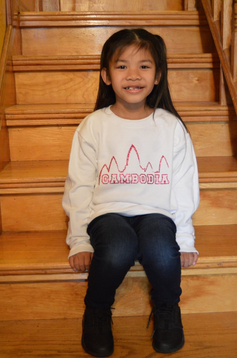 Cambodia crew neck sweater