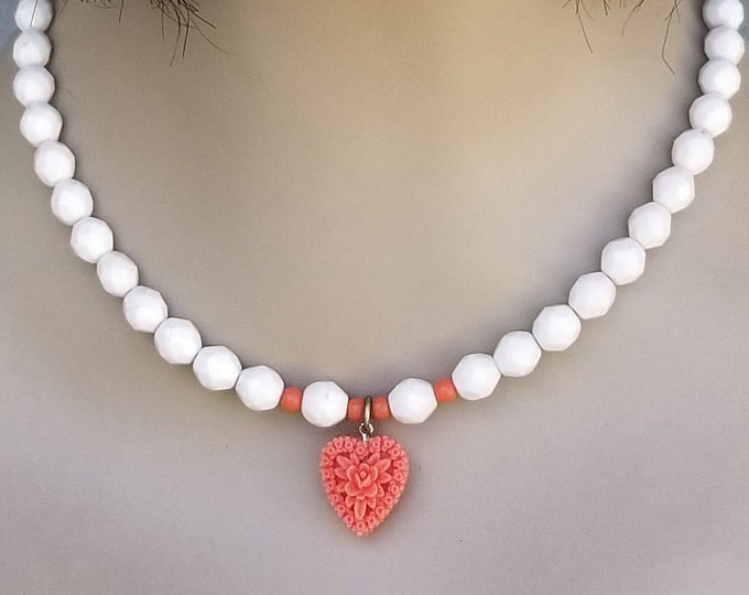 White and Pink Heart Beaded Necklace