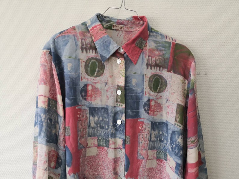 XL Vintage blouse with cool print
