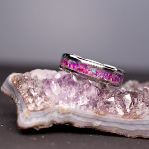 6mm Engraveable Memorial Ring - Made with opals and cremation ash