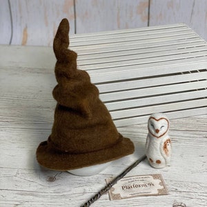 Witch and wizard newborn photo prop, Felted wizard hat, Felt owl, Magic wand, Felt decor props, Newborn prop witch hat fantasy