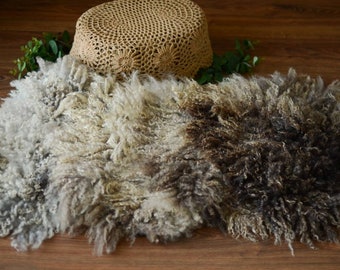 Gray brown newborn photo prop, Curly Round Felted Blanket, Newborn Photography Props
