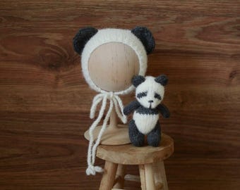 キノコ帽子がお気に入り テディベア くま パンダ 海外作家様 ぬいぐるみ パンダのニット帽とおもちゃ、新生児用ニットパンダ写真撮影用小道具