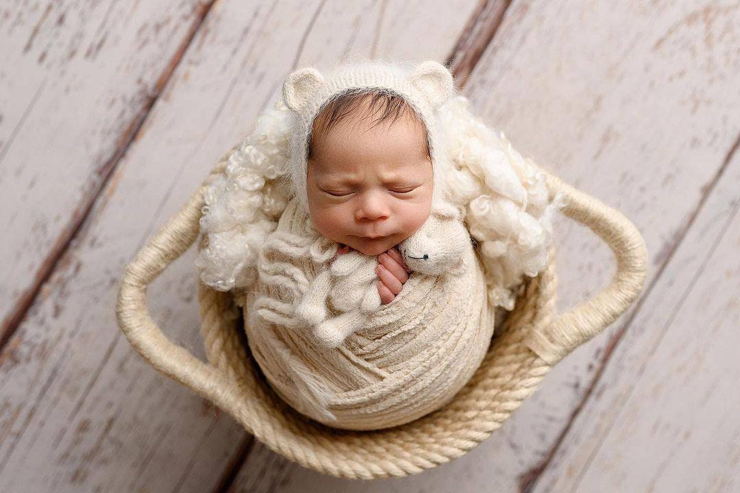 White Newborn Woven Blanket, Chunky Textured Photo Prop for Baby