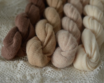 Neutral Beige Newborn Wrap – Soft Knit Baby Swaddle for Photo Props