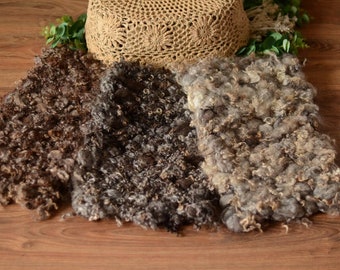 Newborn photography wool chunky knit blanket, newborn photo prop, baby photo shoot posing layer, woolen blanket
