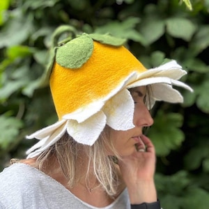 Daisy Sauna Hat for Adults, Hand Felted Wool Hat, Funny Flower Hat, Spa Gift Idea for Daisy,  Wellness Accessory