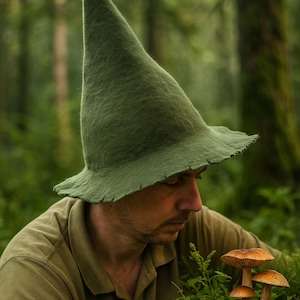 Witchcore Felted Green Hat – Sauna Hat, Festival Costume, Elf Witch Hat, Forestcore Accessory