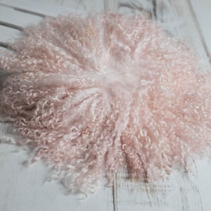 Newborn layering blanket, photo prop curly wool layer, round fluffy flokati, baby photography wraps