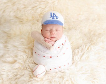 Los Angeles Baseball newborn photo Prop, Newborn Sports, Newborn boy photography, Felted hat, ball, bat, Felted sport props