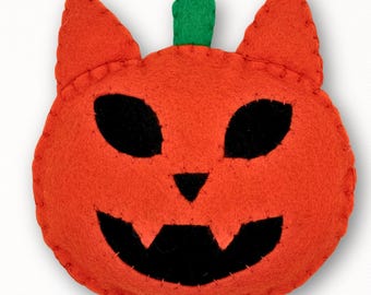 Cat O Lantern Felt Ornament Pattern: Spooky Halloween Decor (PDF Pattern)