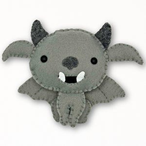 Wzór na filcową gargulcę: ozdoba na Halloween DIY (wzór PDF)