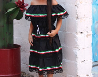 Girl's Traditional Dress Mexico Black, elastic shoulders and waist