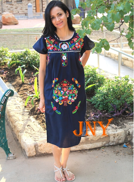 Vestido bordado azul discount