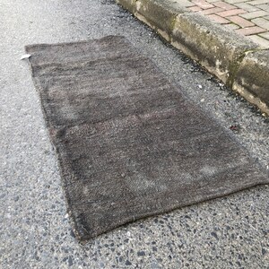 Vintage Turkish Kilim Runner Rug: Handwoven Hemp Rug (4x2 ft)