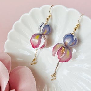Romantic Pink Purple Fleur-de-lis Iris Flower Dangled Drop Earrings, Handmade Earrings,  Flower Earrings, Statement Earrings, Gift for Her