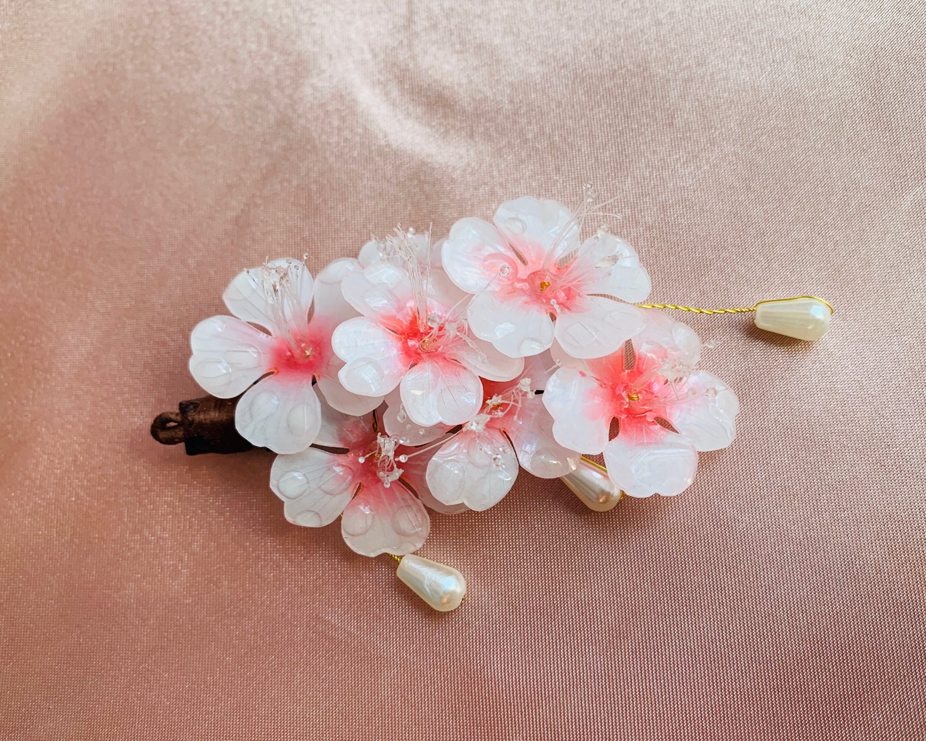 Shrink Dink White Pink Flowers Hairclip Hairpiece, Handmade