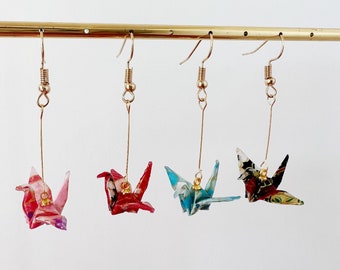 Grue en papier japonais origami enduit de résine, boucles d'oreilles pendantes, boucles d'oreilles faites main, plus d'options de couleurs, boucles d'oreilles Meilleurs voeux