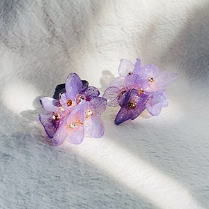 Resin Pressed Purple Hydrangea Flowers S925 Studded Earrings, Handmade Earrings Ear Studs, Gift For Her, Pressed Hydrangea