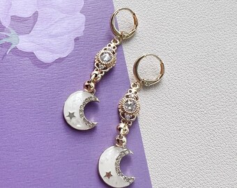 Ivory Enamel Crescent Moon and Stars Dangled Earrings, Handmade Earrings, Crescent Earrings, Moon Earrings