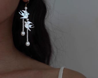 Handmade Flying Birds Swallow Pearls Dangling Drop Earrings, Dove Earrings, Gift for Her, Bird Lover Gift, Peaceful Earrings, Fairycore