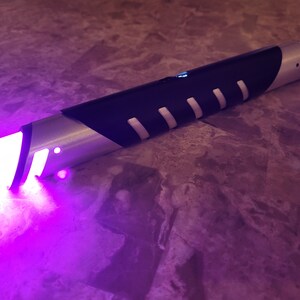 Color Changing Lightsaber with Sound – "Elite Saber" Extremely Durable, Aluminum Hilt, Rounded Shaped Emitter, RGB, Star Wars Bossaber