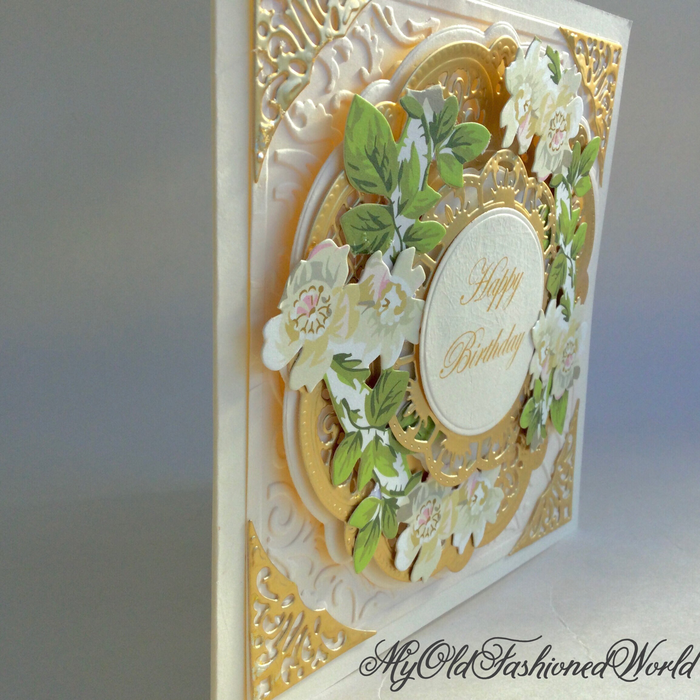 Romantic Old Fashioned Vintage Style Luxury Happy Birthday Card. Gold ...
