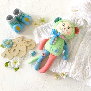 Kawaii plush mouse doll Stuffed mouse plushie toy Huggable mouse doll