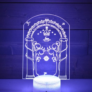 Doors of Durin perfect as a gift for a Lord of the Rings enthusiasts. Place in Man caves, bars, garages, desks, bed room.