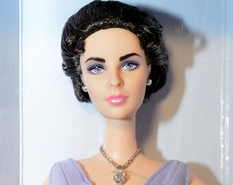elizabeth taylor special edition doll
