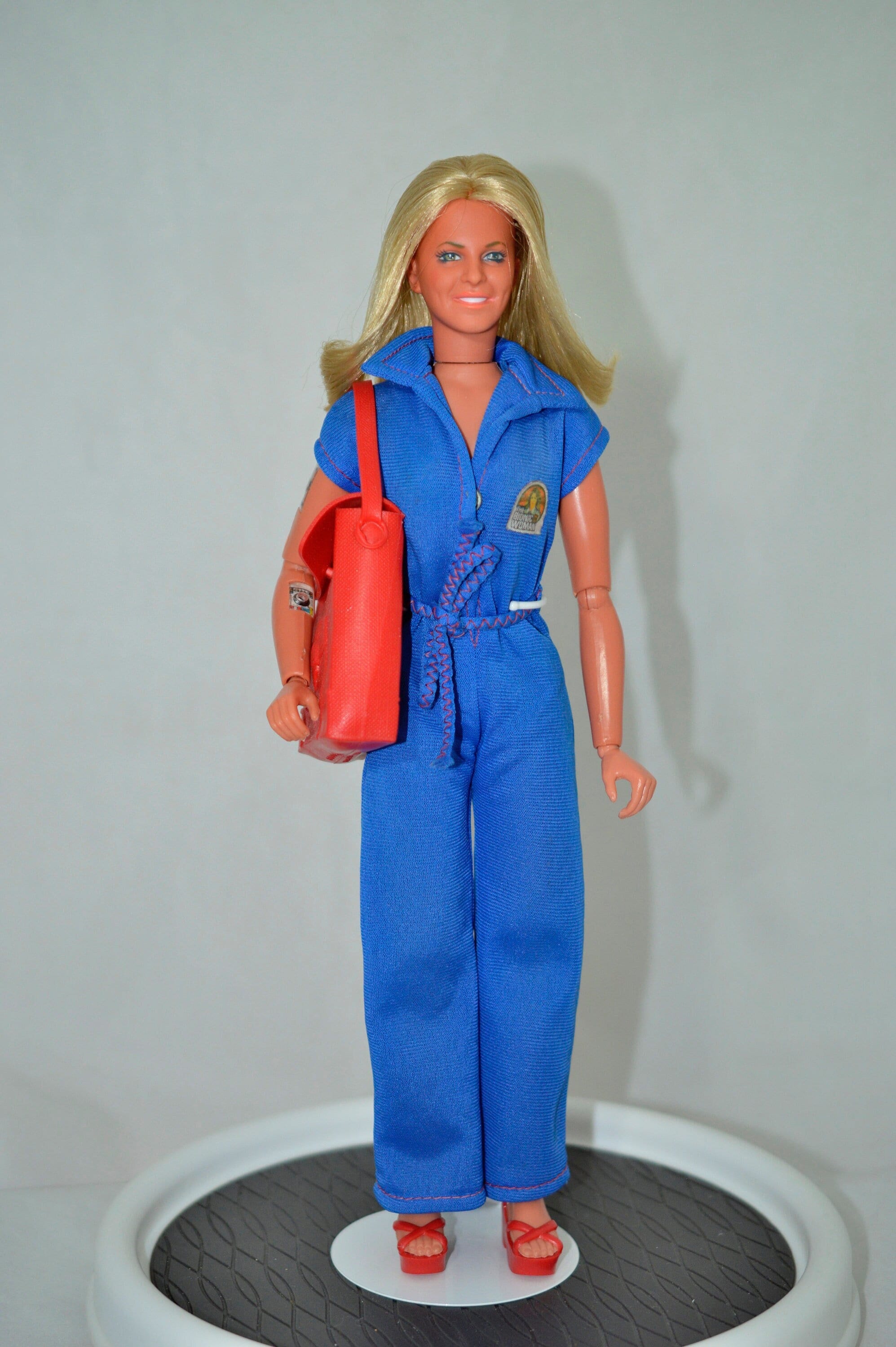 Bionic Woman Jaime Sommers Original Outfit, Purse & Accessories Kenner Doll  1976 General Mills H. K. Action Figure Six Million Dollar Man 