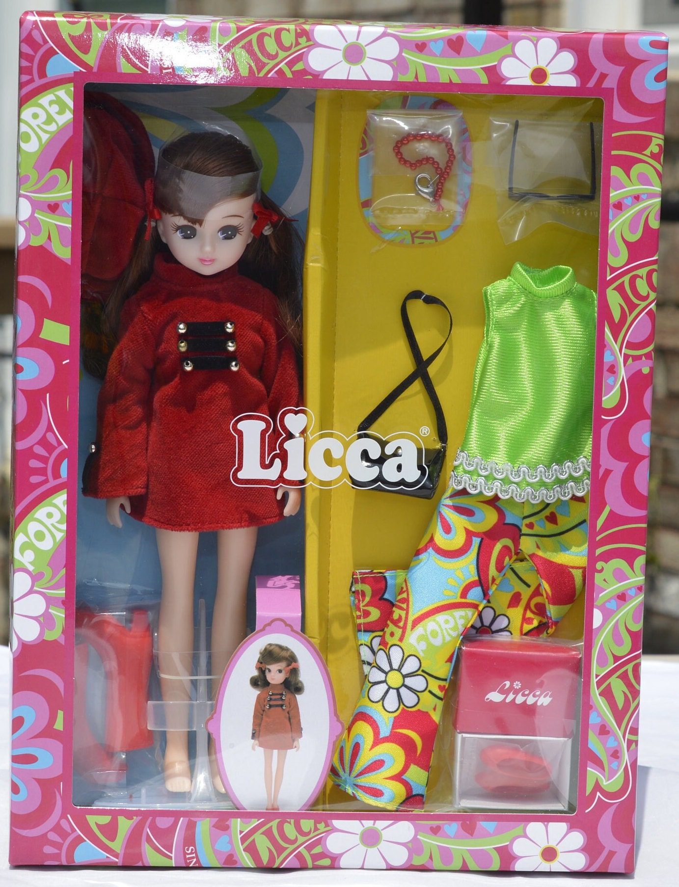 タカラ Memorial Licca 1967 人形セット Licca Chan 50th Anniversary Doll: 1967 Reproduction Gift Set - Etsy