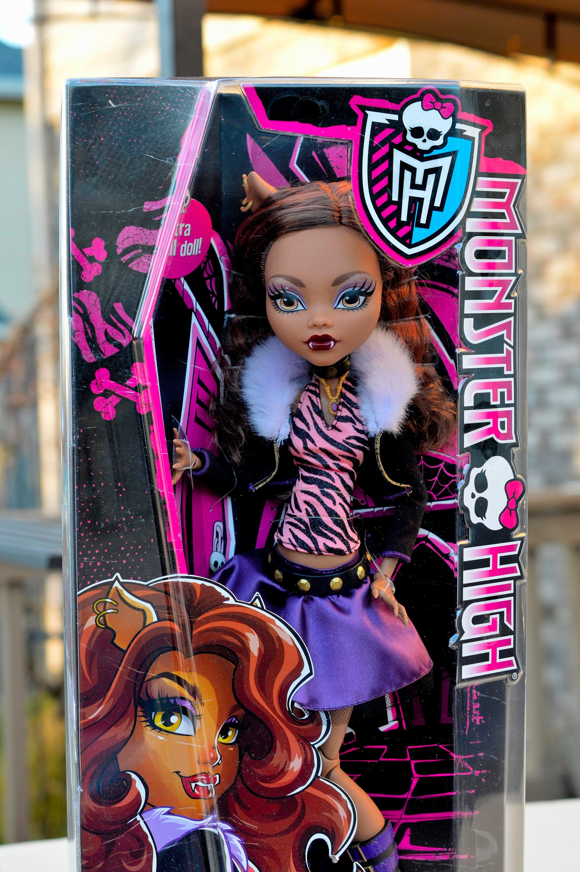 Shop Monster High Original Favorites Clawdeen at Artsy Sister.  Fantasia monster  high, Monster high cosplay, Bonecas monster high