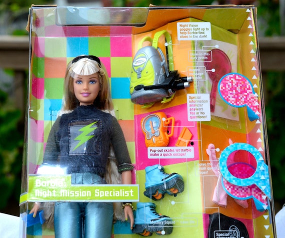 Mystery Squad Barbie Doll Flight Mission Specialist Accessories NIB 2002 Vintage Mattel 2000s Doll Etsy Canada