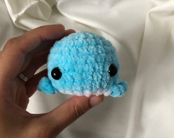 ワンダーホエール、ストレスボールバディ、手作りのクジラストレスボール、かぎ針編みのストレスボール、不安ボール、かぎ針編みの動物、心配ペット、心配ボール、