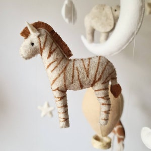 Day dreamer, gender neutral Safari baby mobile, safari crib mobile, jungle cot mobile, nursery mobile with giraffe, safari cot mobile image 4