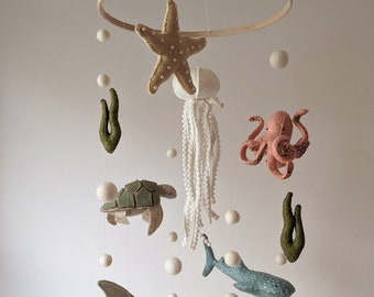 Oceaan baby mobiel, kinderkamer met zee thema, baby mobiel met kwallen, octopus wieg mobiel, dolfijn wieg mobiel, zeeleven cadeau, baby cadeau