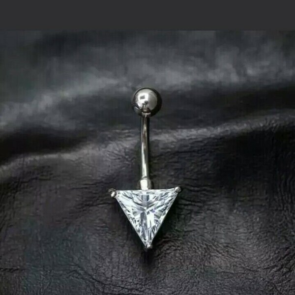 Piercing diamant simulé triangle nombril nombril triangle plaqué or 14 carats