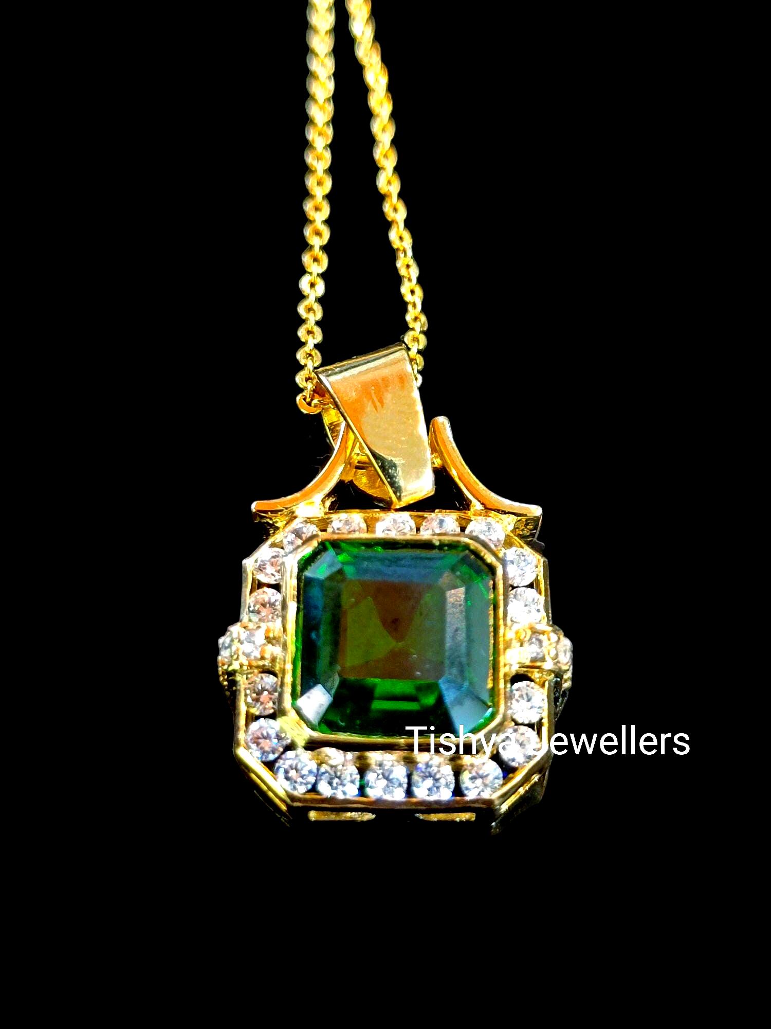 Collier Pendentif Voyage En Diamant Simulé 2ct Plaqué Or Jaune 14k - Longueur 45.7cm, Argent 925
