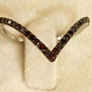 14k White Gold Plated 0.5ct Simulated Black Diamond Chevron Unique V Shaped Wedding Band Ring, Anniversary Ring, Engagement Ring